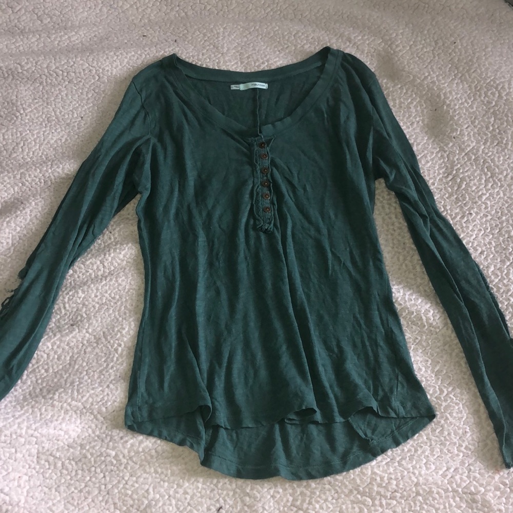Long sleeve top